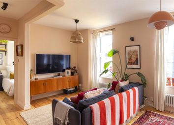 Thumbnail 2 bed flat for sale in Hague Street, Bethnal Green, London
