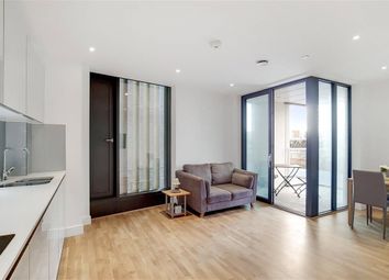2 Bedrooms Flat for sale in River Mill One, Station Road, Lewisham, London SE13