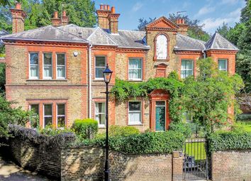 Twickenham - Detached house for sale              ...
