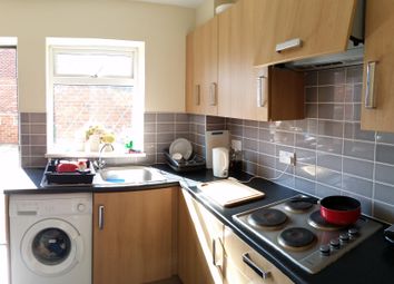 Thumbnail 4 bed shared accommodation to rent in Queensway, Normanton