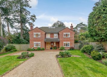 Thumbnail Detached house for sale in Meadway, Berkhamsted, Hertfordshire