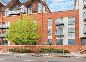 Thumbnail Flat for sale in Park Way, Newbury, Berkshire