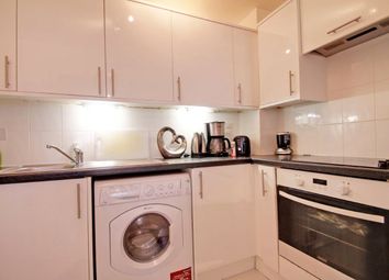 1 Bedrooms Flat to rent in Commercial Road, Aldgate E1