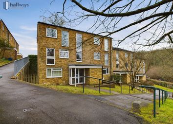 Thumbnail Flat for sale in Court Wood Lane, Forestdale, Croydon