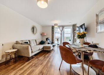 Thumbnail 1 bedroom flat for sale in High Road, London