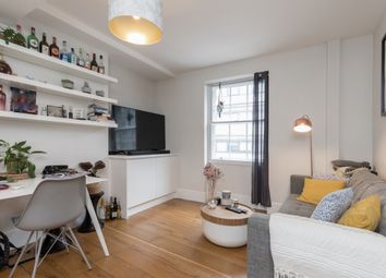 Thumbnail Flat to rent in St. Mary At Hill, London