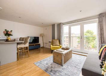 Thumbnail Flat to rent in Tredegar Road, London