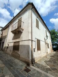 Thumbnail 2 bed town house for sale in Chieti, Ari, Abruzzo, CH66010