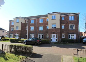Thumbnail Flat for sale in Pennistone Place, Scartho Top, Grimsby, Lincolnshire