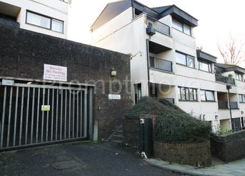 Thumbnail Block of flats to rent in Crawley Green Road, Luton