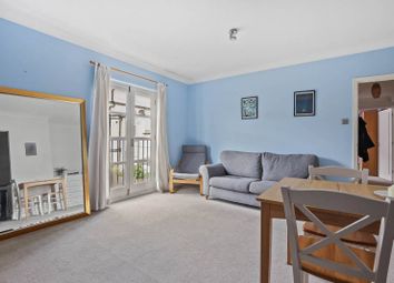 Thumbnail 2 bedroom flat to rent in Clapham Road, Oval, London