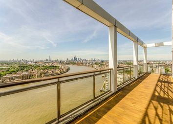 Thumbnail 4 bed flat to rent in Berkley Tower, Canary Wharf, London