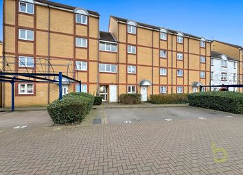 Thumbnail 2 bed flat for sale in Astley, Grays