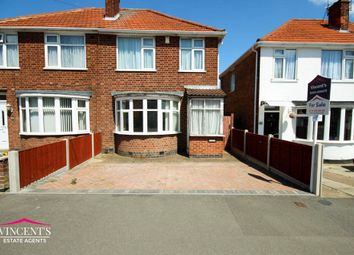 3 Bedrooms Semi-detached house for sale in Ravenhurst Road, Leicester LE3