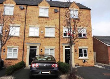 3 Bedrooms Town house to rent in Lady Lane, Audenshaw, Manchester M34