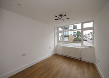 Thumbnail Flat to rent in Clifford Road, London