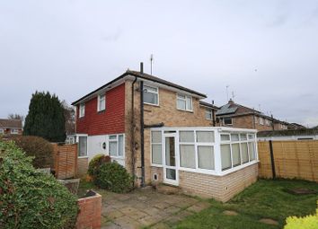 2 Bedrooms Semi-detached house for sale in Cottesmore Road, Woodley, Reading RG5