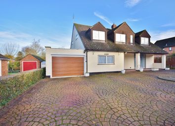 5 Bedrooms Detached house for sale in Newtown, Tadley RG26