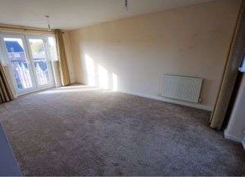 2 Bedrooms Flat for sale in Thunderbolt Way, Tipton DY4
