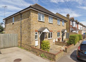 3 Bedroom Semi-detached house for rent