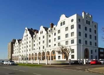 Thumbnail Flat to rent in Dolphin Lodge, Grand Avenue, Worthing