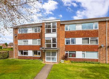 Thumbnail Flat for sale in Banstead Road, Caterham, Surrey