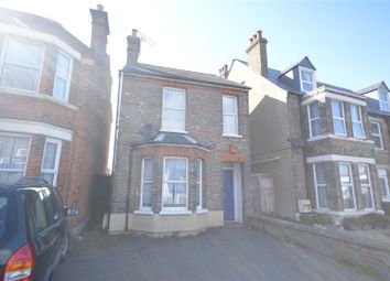 2 Bedroom Detached house for sale