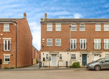 Thumbnail Town house for sale in Linnet Way, Hucknall, Nottingham, Nottinghamshire