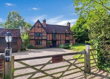 Thumbnail 5 bedroom detached house for sale in Forty Green Road, Knotty Green, Beaconsfield