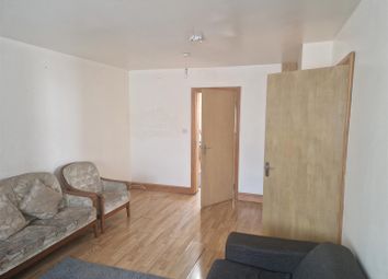 Thumbnail Property to rent in Heathway, The Common, Southall