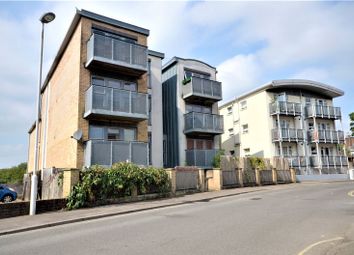 Thumbnail Flat to rent in 45 Queens Road, East Grinstead, West Sussex