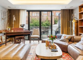 Thumbnail 5 bedroom town house for sale in Rainsborough Square, London