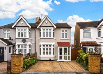 4 Bedrooms Semi-detached house for sale in Middleton Avenue, London E4