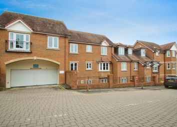 Thumbnail 1 bed flat for sale in High Street, Berkhamsted, Hertfordshire