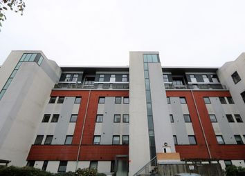 Thumbnail 2 bed flat to rent in Jackson Place, Bearsden