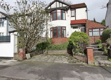 3 Bedrooms Semi-detached house for sale in Overbrook Drive, Prestwich, Manchester M25