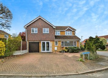 Thumbnail 6 bedroom detached house for sale in Marlowe Close, Billericay