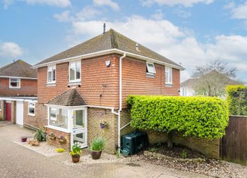 Thumbnail Link-detached house for sale in Roseacre, Oxted