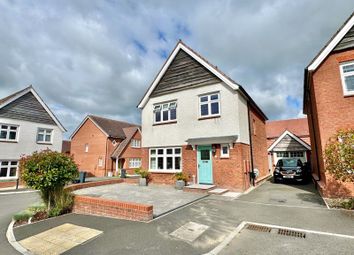 Thumbnail Detached house for sale in Robin Way, Kingsteignton, Newton Abbot