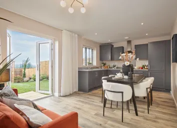 Hunts Grove Hadleigh Kitchen Diner