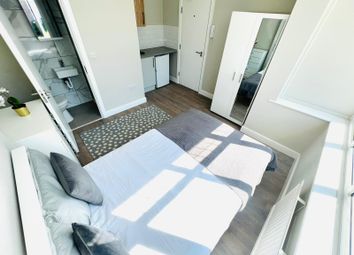 Thumbnail Room to rent in Woodmansterne Road, London