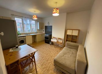Thumbnail 1 bed flat to rent in Nottingham Road, London