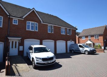 Thumbnail Flat for sale in Teal Grove, Shinfield, Reading, Berkshire