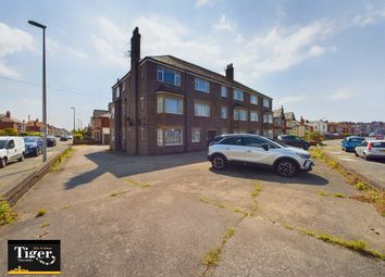 Thumbnail Flat to rent in Shaftesbury Avenue, Blackpool
