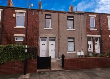 Thumbnail Flat to rent in Lansdowne Road, Forest Hall, Newcastle Upon Tyne