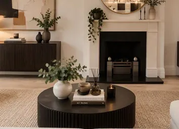 Interior Living Room Image At Trent Park