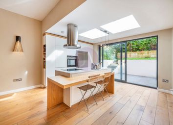 Thumbnail Flat for sale in Woodland Rise, Muswell Hill, London
