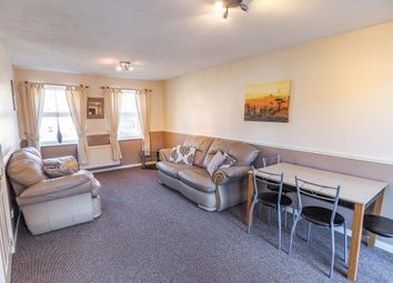 Thumbnail Flat for sale in Plimsoll Way, Victoria Dock, Hull, East Yorkshire