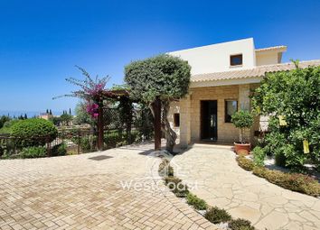 Thumbnail 3 bed villa for sale in Aphrodite Hills, Paphos, Cyprus