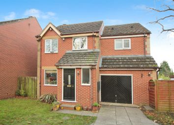 Thumbnail 4 bed detached house for sale in Laurence Court, Woodlesford, Leeds